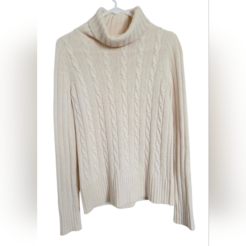J.Crew Cambridge Chunky Cable Knit Turtleneck Sweater Ivory XS Angora‎ Wool Soft